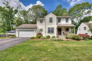 103 Browns Farm Dr, South Kingstown, RI 02881 - Photo 1