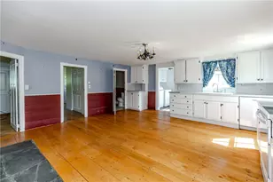 60 Colwell Rd, Smithfield, RI 02828 - Photo 9
