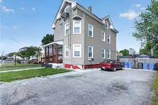 142 Richard St, Cranston, RI 02910 - Photo 5