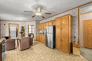 59 Robin Dr, Tiverton, RI 02878 - Photo 15