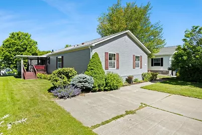 59 Robin Drive, Tiverton, RI 02878 - Photo 1