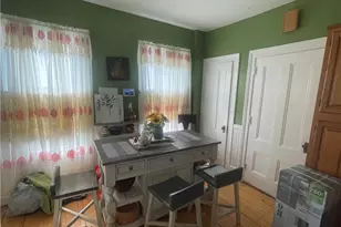 82 Jefferson Ave, Pawtucket, RI 02860 - Photo 17