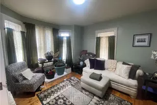 82 Jefferson Ave, Pawtucket, RI 02860 - Photo 5