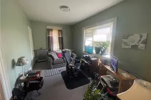 82 Jefferson Ave, Pawtucket, RI 02860 - Photo 9