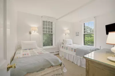 158 Narragansett Avenue #I, Newport, RI 02840 - Photo 11