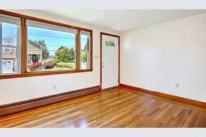 9 Custer Avenue, Johnston, RI 02919 - Photo 7