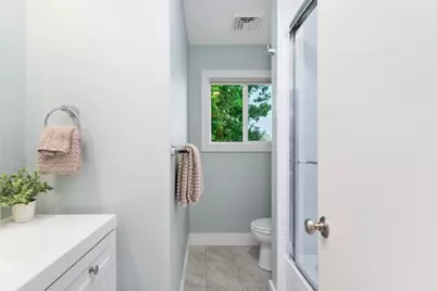 117 Indian Avenue, Portsmouth, RI 02871 - Photo 19