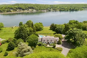 148 Nanaquaket Rd, Tiverton, RI 02878 - Photo 1