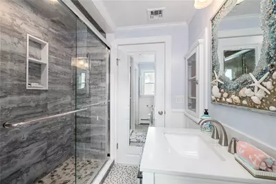 35 Willow Avenue, Narragansett, RI 02882 - Photo 11
