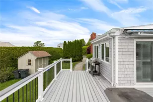 35 Willow Ave, Narragansett, RI 02882 - Photo 31