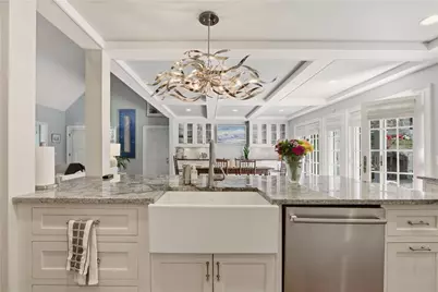 82 Clinton Avenue, Jamestown, RI 02835 - Photo 11