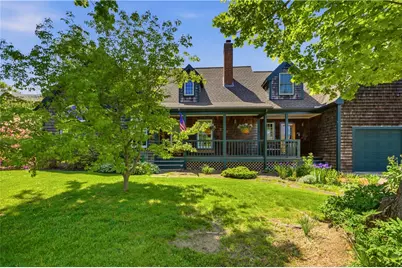 82 Clinton Avenue, Jamestown, RI 02835 - Photo 1
