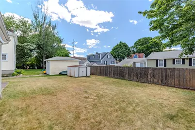 39 Fairview Avenue, East Providence, RI 02914 - Photo 33