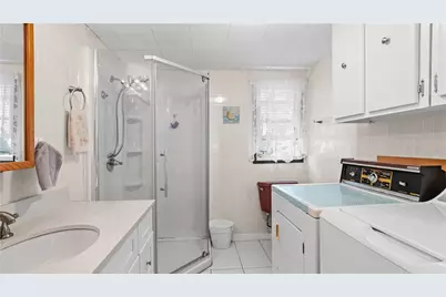 979 Toll Gate Road, Warwick, RI 02886 - Photo 9