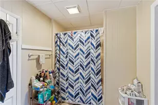 453 Central Ave, Pawtucket, RI 02861 - Photo 27
