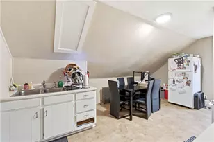 453 Central Ave, Pawtucket, RI 02861 - Photo 15