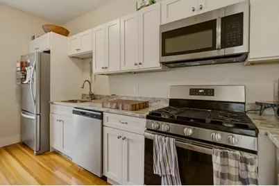 244 Camp Street #1, Providence, RI 02906 - Photo 11