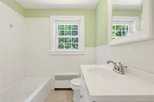 14 Jenks St, East Providence, RI 02914 - Photo 29
