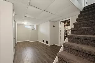 14 Jenks St, East Providence, RI 02914 - Photo 43
