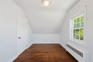 14 Jenks St, East Providence, RI 02914 - Photo 37