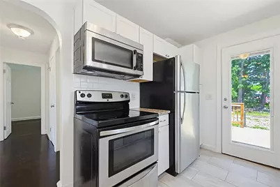 14 Jenks Street, East Providence, RI 02914 - Photo 13