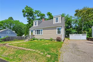 14 Jenks St, East Providence, RI 02914 - Photo 3