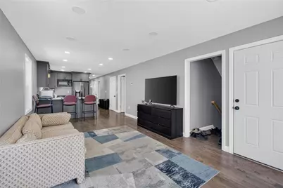 30 Deborah Street, Providence, RI 02909 - Photo 25