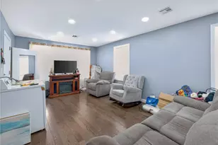 30 Deborah St, Providence, RI 02909 - Photo 11