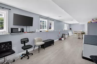 30 Deborah Street, Providence, RI 02909 - Photo 23