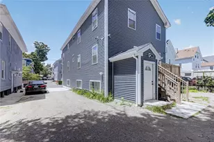 30 Deborah St, Providence, RI 02909 - Photo 9