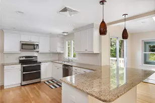 20 Bullock Ave, Barrington, RI 02806 - Photo 11