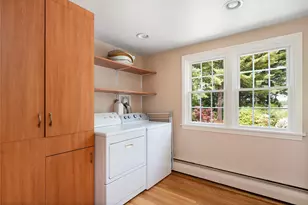 20 Bullock Ave, Barrington, RI 02806 - Photo 37