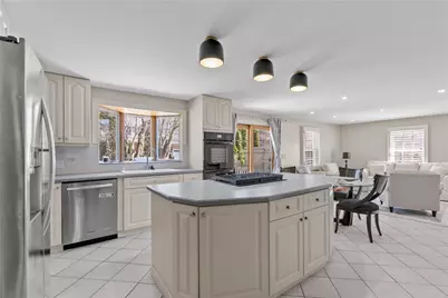 26 Red Cross Avenue, Newport, RI 02840 - Photo 9