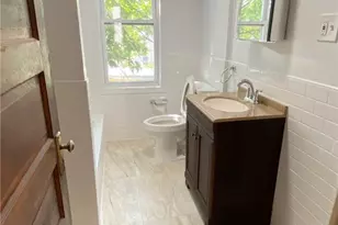 38 Atlantic Ave, Providence, RI 02907 - Photo 11