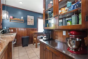 106 Norwood Ave, Cranston, RI 02905 - Photo 15