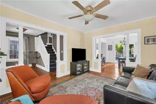 212 Lowden St, Pawtucket, RI 02860 - Photo 5