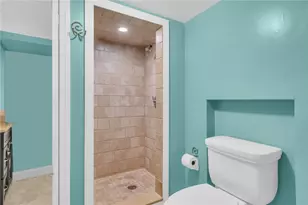 212 Lowden St, Pawtucket, RI 02860 - Photo 31