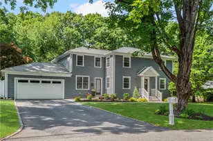 27 Christine Dr, Barrington, RI 02806 - Photo 1