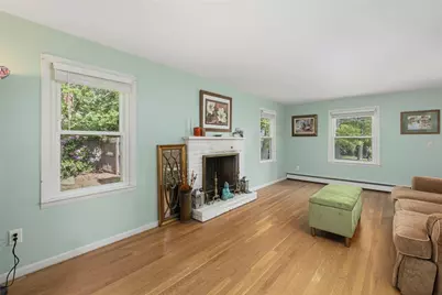 34 Terrace Drive, East Greenwich, RI 02818 - Photo 9