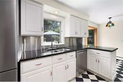 34 Terrace Drive, East Greenwich, RI 02818 - Photo 7
