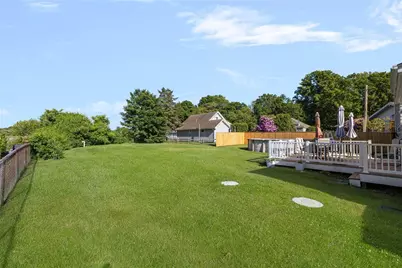 500 Third Beach Road, Middletown, RI 02842 - Photo 27