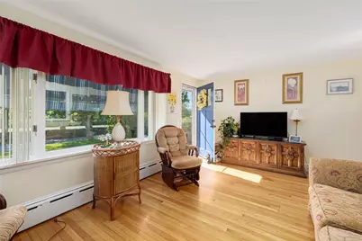 500 Third Beach Road, Middletown, RI 02842 - Photo 9