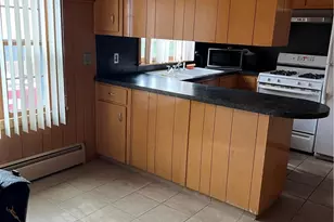 33 Bolton Ave Ave, Providence, RI 02908 - Photo 5