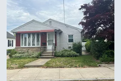 33 Bolton Ave Avenue, Providence, RI 02908 - Photo 1