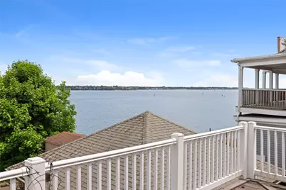 26 Fairview Avenue, Cranston, RI 02905 - Photo 5