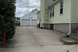 14 Park St, Central Falls, RI 02863 - Photo 3