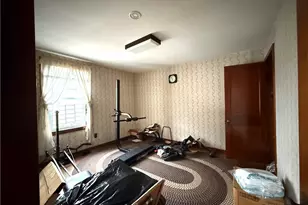 14 Park St, Central Falls, RI 02863 - Photo 11