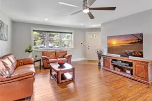 447 Stafford Rd, Tiverton, RI 02878 - Photo 11