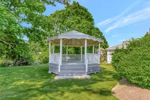 447 Stafford Rd, Tiverton, RI 02878 - Photo 29