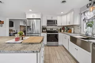 165 Salem Ave, Cranston, RI 02920 - Photo 7
